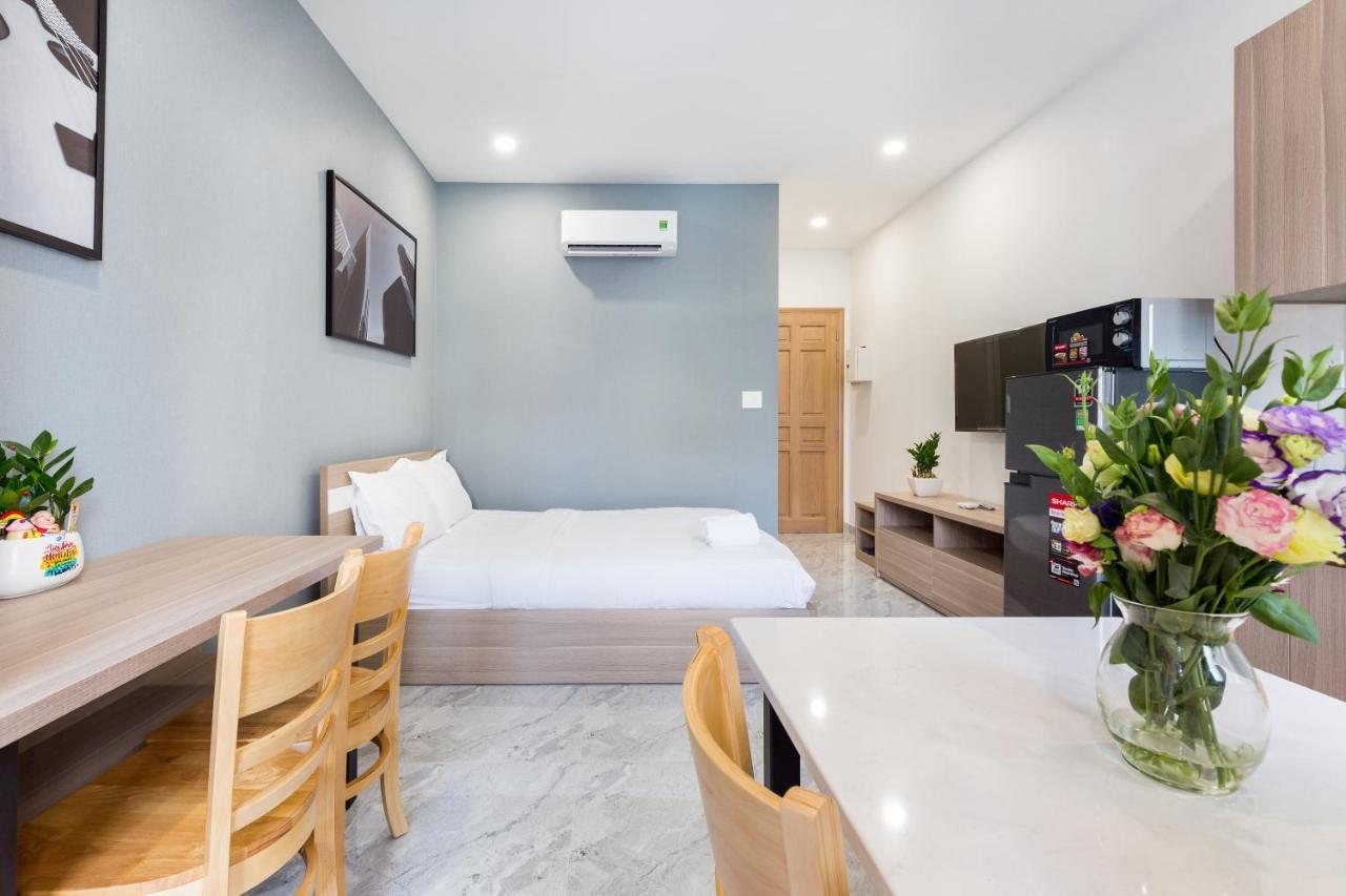 Studio Serviced Apartment - Phu Nhuan Center Хошимін Екстер'єр фото