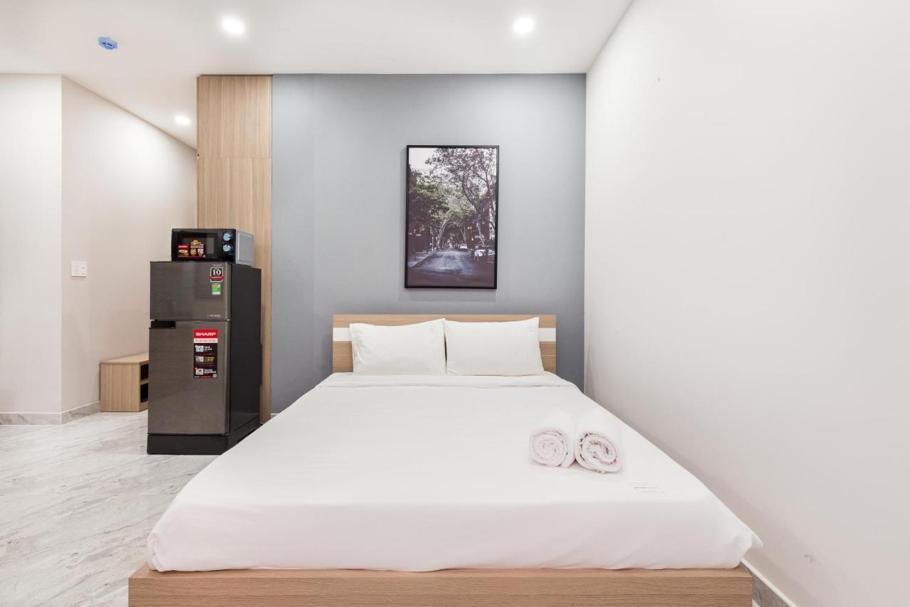 Studio Serviced Apartment - Phu Nhuan Center Хошимін Екстер'єр фото