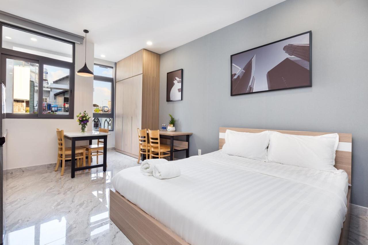 Studio Serviced Apartment - Phu Nhuan Center Хошимін Екстер'єр фото